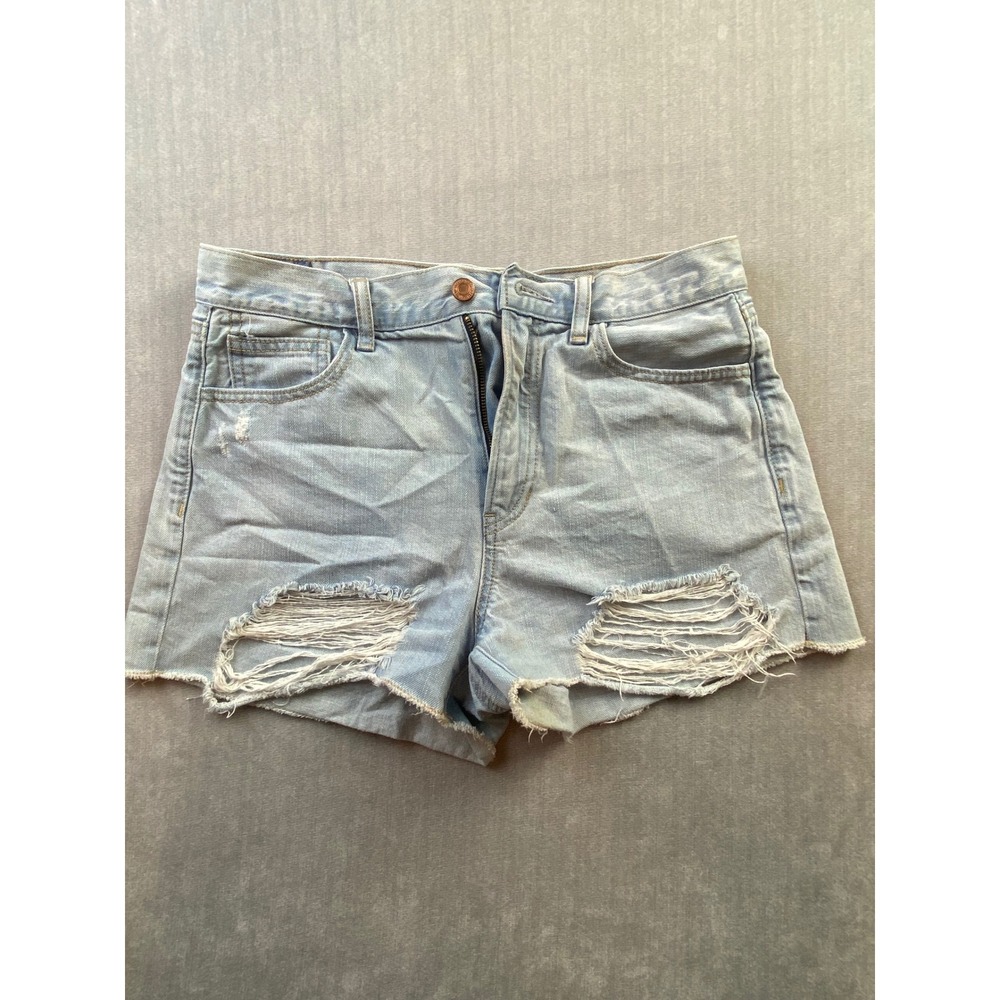 American Eagle Mom Short Light Wash Distressed Denim High Waisted Size 8